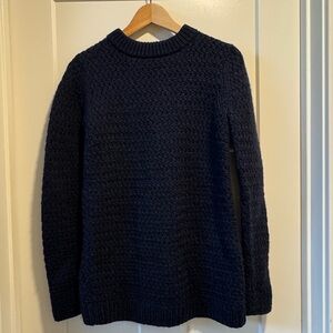 Theory Navy Blue Split Back Crew Neck Wool Sweater size Small